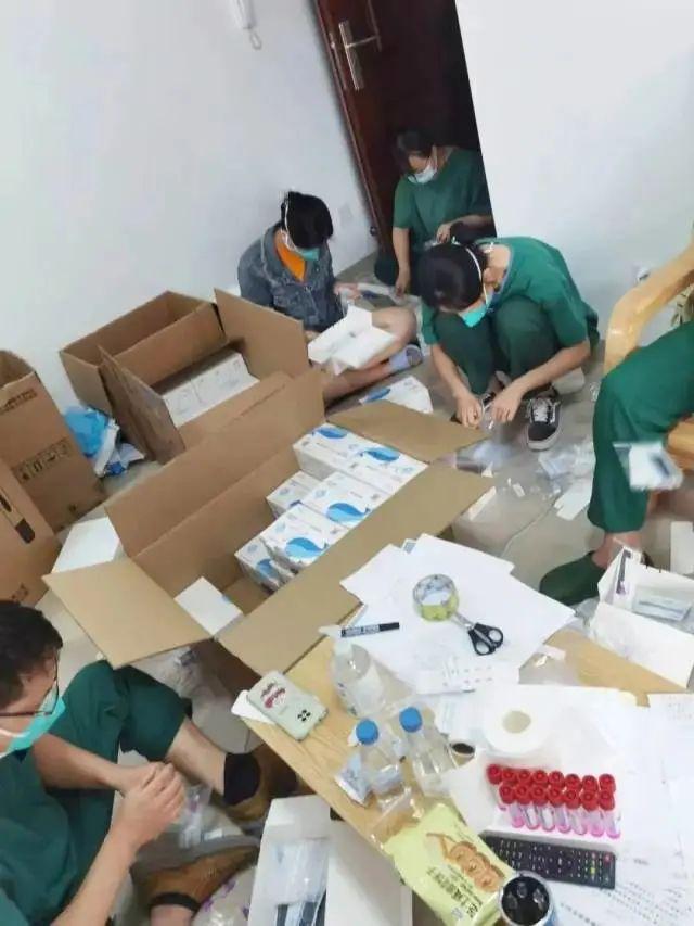 少女终末旅行细思极恐：末日废墟中隐藏的生存危机与人性微光